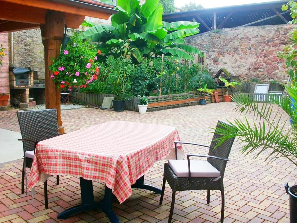 Holiday home Dans Cite Medievale Boersch